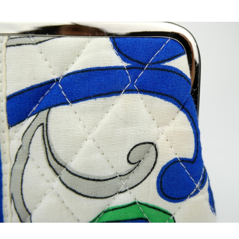 Vera Bradley Mediterranean White Kiss Lock Wallet - Picture 16 of 16